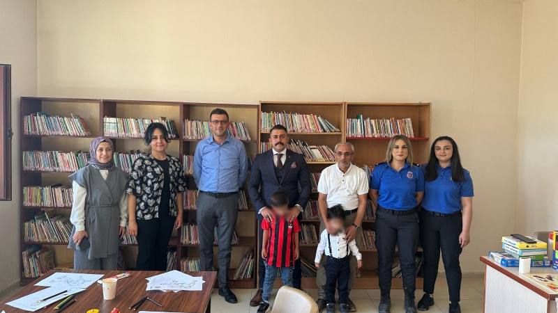 Patnos'ta özel çocuklara mutlu bir gün yaşatıldı