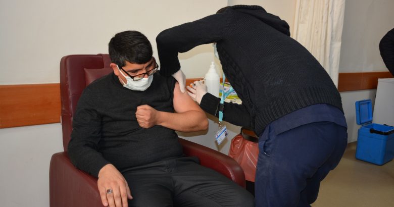  Patnos’ta CoronaVac aşısı’nın uygulamasına başlandı