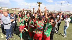 Ağrı Dağı Cup 2023 şampiyonu Diyarbakırlı çocuklar oldu
