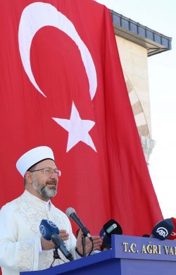 Diyanet İşleri Başkanı Ali Erbaş,Patnos’ta cami açılışı yaptı