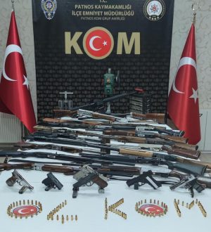 Patnos’ta silah kaçakçılarına operasyon 3 tutuklama