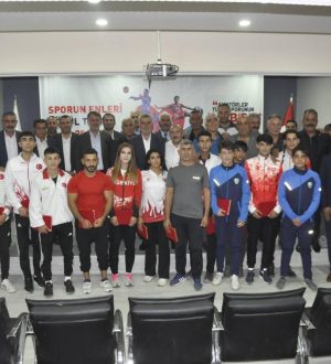 Ağrı’da Amatör Spor Haftası Kapanış Töreni Gerçekleştirildi