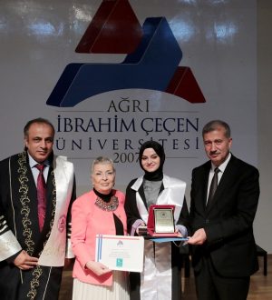 AİÇÜ Tıp Fakültesi Mezuniyet Töreni Düzenlendi